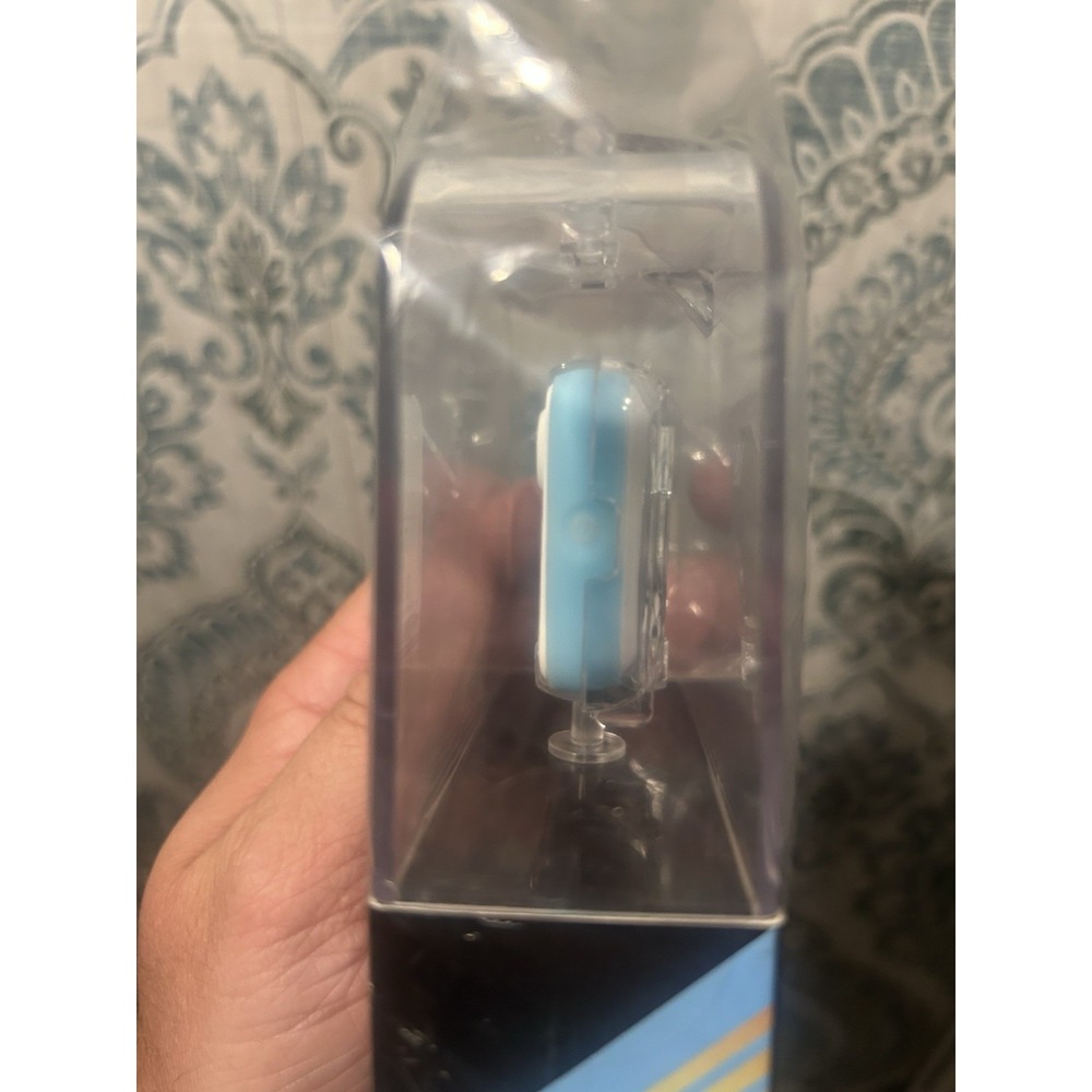 ion SnapCam Wearable HD Video Camera NEW Sealed White And Baby Blue T2 - Picture 3 of 4